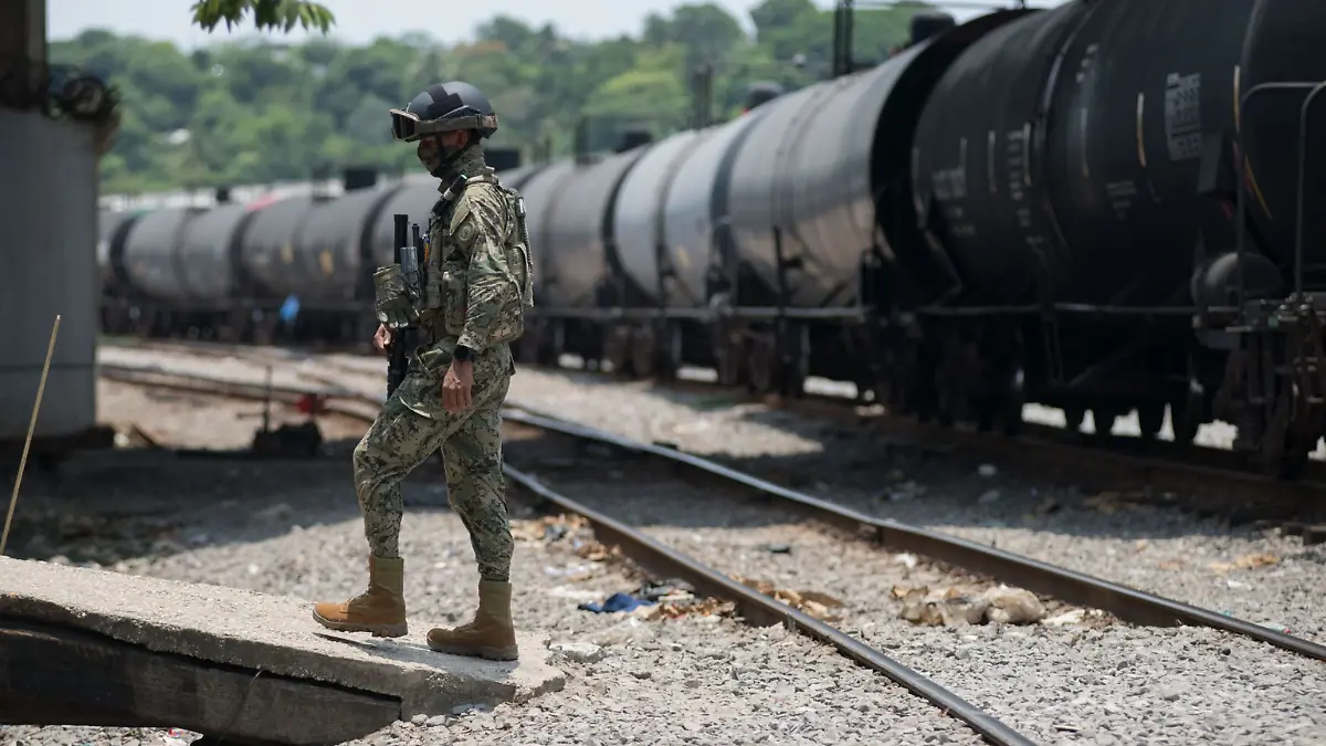 Ferrosur logra acuerdo con AMLO 